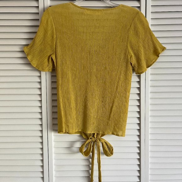 The Impeccable Pig v neck short sleeve blouse yellow women’s small - Picture 2 of 13